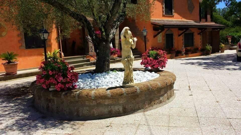 Villa Rosalba Camere Barbarano Romano Exterior photo